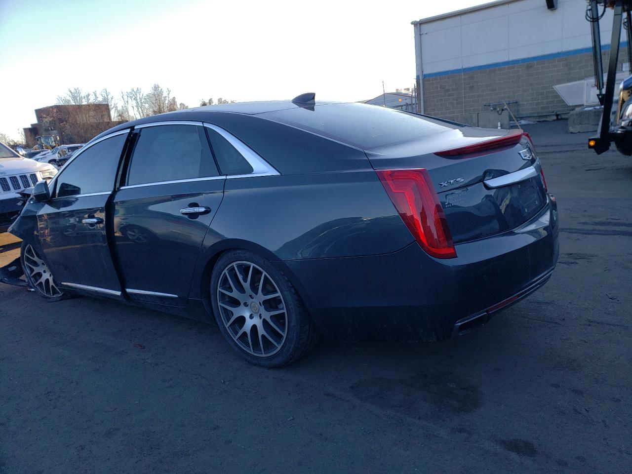 2G61M5S37H9175475 2017 Cadillac Xts Luxury