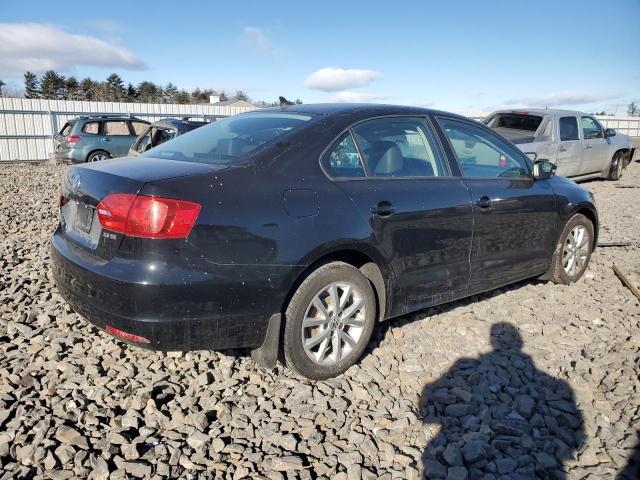 2011 Volkswagen Jetta - Image 3