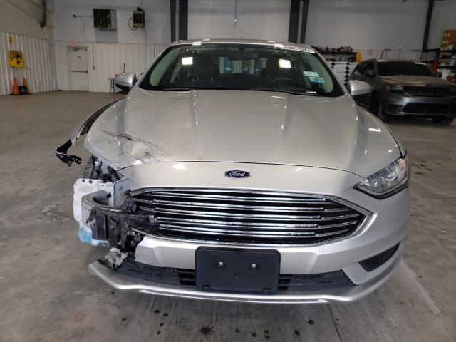 VIN 3FA6P0HD2JR253180 2018 Ford Fusion, SE no.5