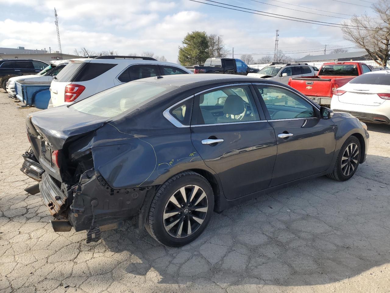 2018 Nissan Altima 2.5 vin: 1N4AL3AP1JC161973