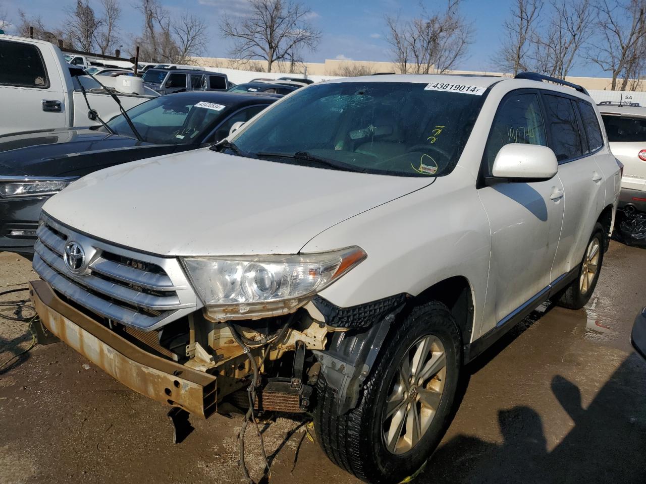5TDBK3EH5BS067406 2011 Toyota Highlander Base