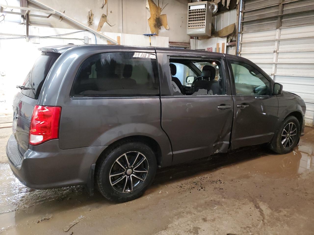 2018 Dodge Grand Caravan Se vin: 2C4RDGBGXJR243546