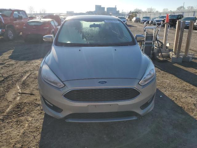 2015 FORD FOCUS SE 1FADP3K25FL256094