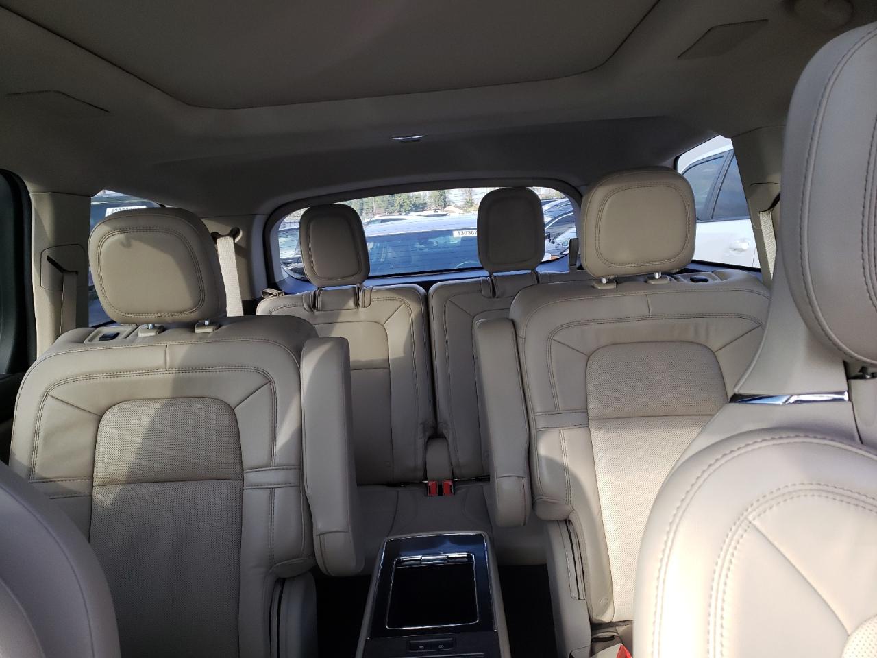 5lm5j7xcxmgl04079 5LM5J7XCXMGL04079 2021 Lincoln Aviator Reserve