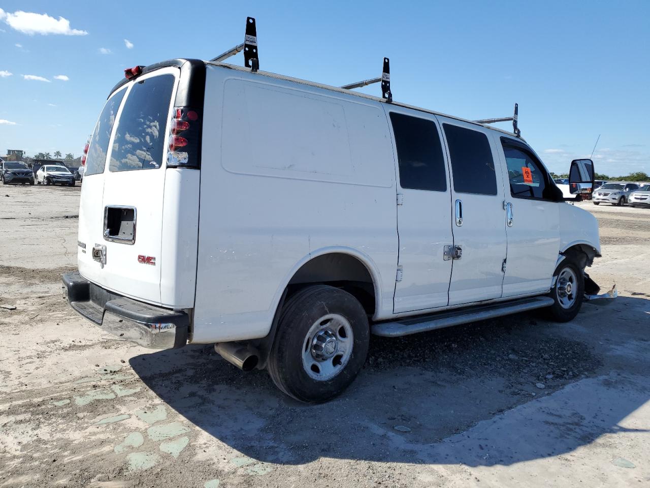 1GTW7FCF7F1907999 2015 GMC Savana G2500