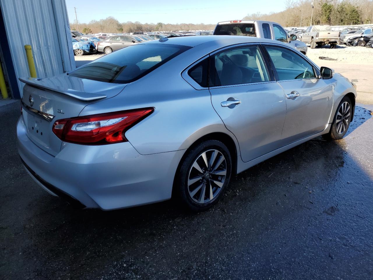 2017 Nissan Altima 2.5 vin: 1N4AL3AP9HC277948