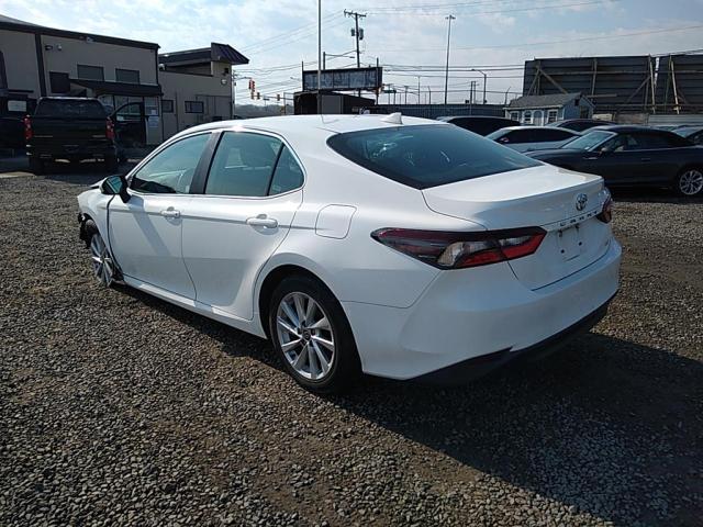 2021 TOYOTA CAMRY LE 4T1C11AK7MU444812