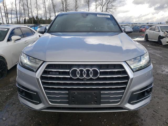 VIN WA1LHAF74KD027692 2019 Audi Q7, Premium Plus no.5