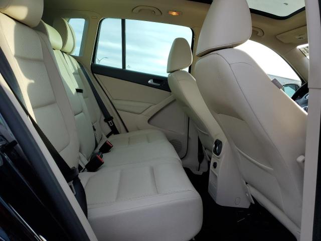 2017 VOLKSWAGEN TIGUAN WOL - WVGSV7AX6HK032381