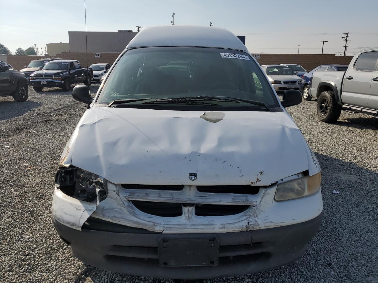 1B4GP44R3VB249668 1997 Dodge Grand Caravan Se