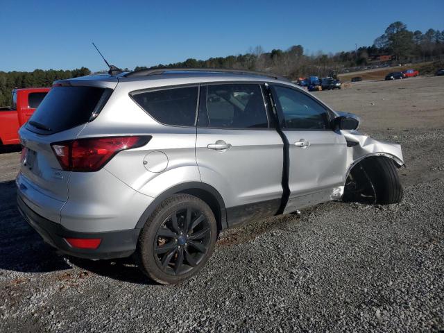 2019 FORD ESCAPE SE 1FMCU0GD7KUC19605