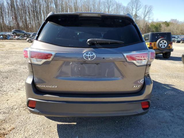 VIN 5TDKKRFH5FS047020 2015 Toyota Highlander, Xle no.6