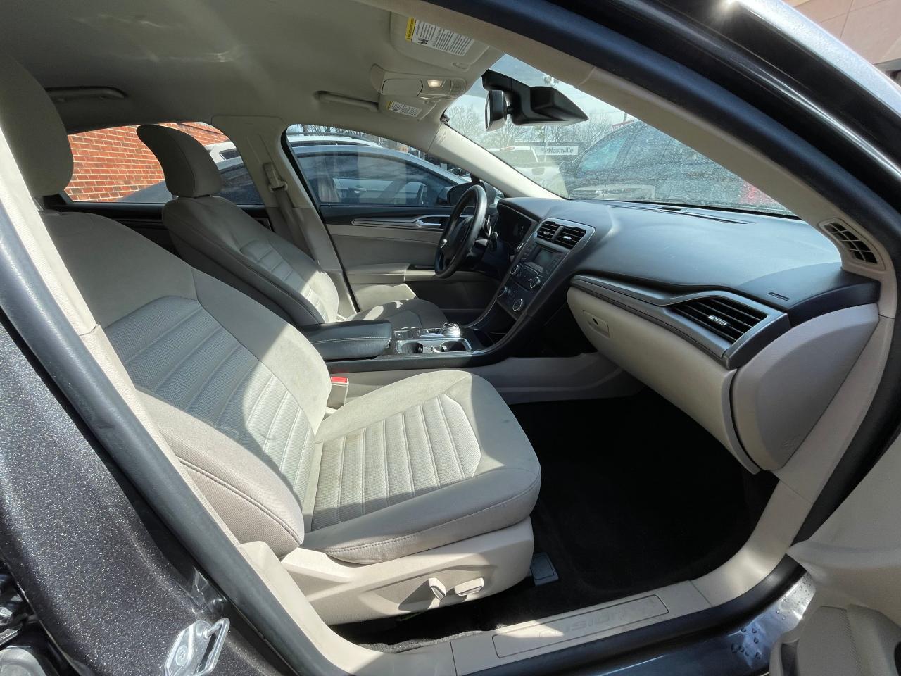 VIN: 3FA6P0HD9JR162701 2018 FORD FUSION