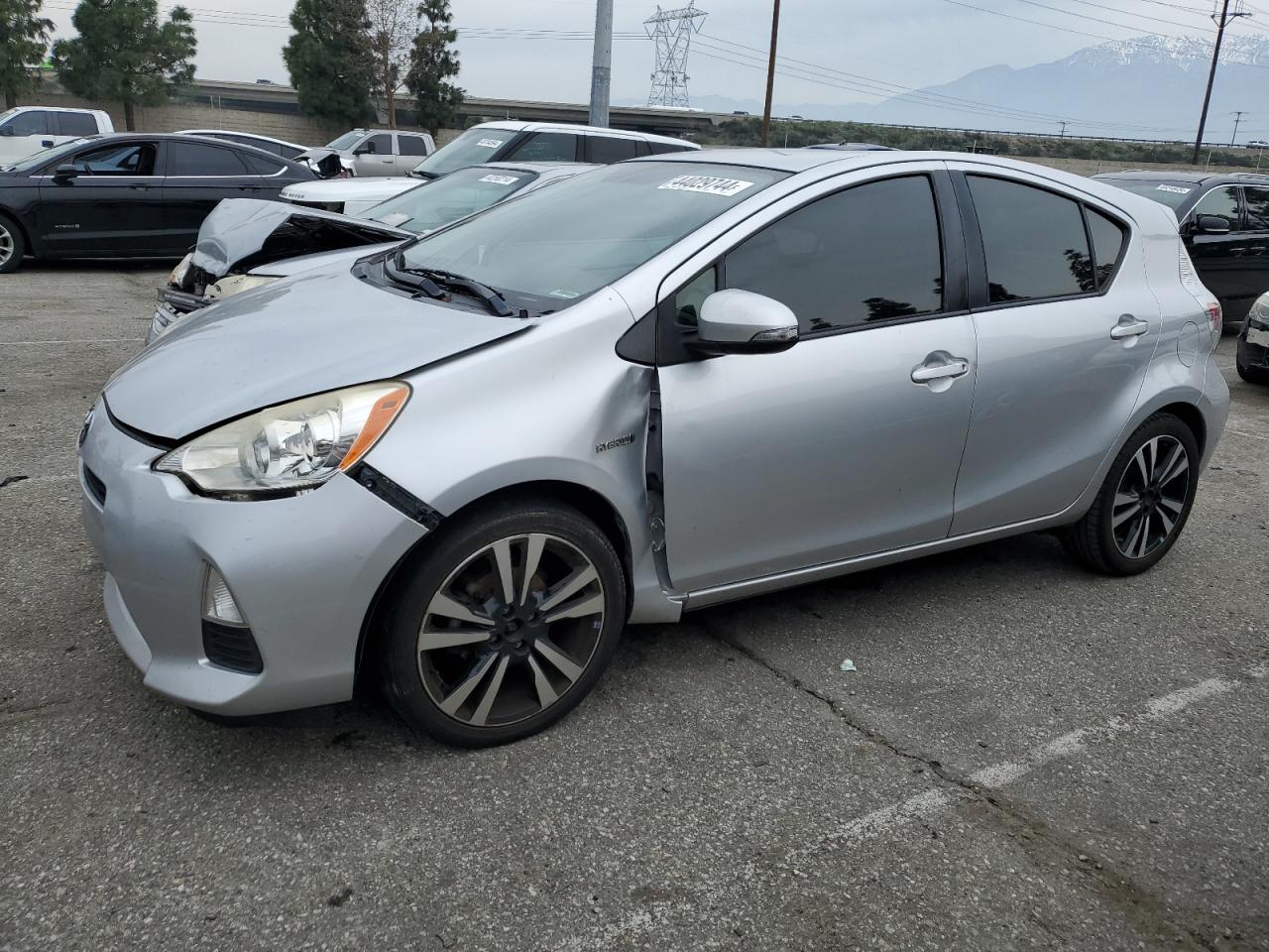 JTDKDTB30E1573956 2014 Toyota Prius C