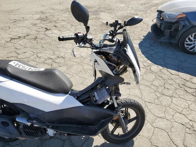 2015 HONDA PCX 150 RLHKF1806FY001164