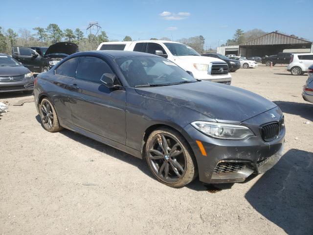 VIN WBA1J7C56GV359624 2016 BMW 2 Series, M235I no.4