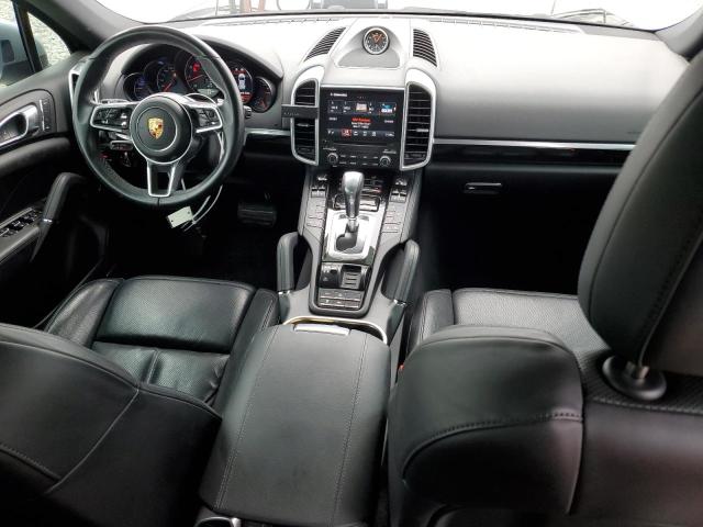 VIN WP1AA2A22HKA84219 2017 Porsche Cayenne no.8