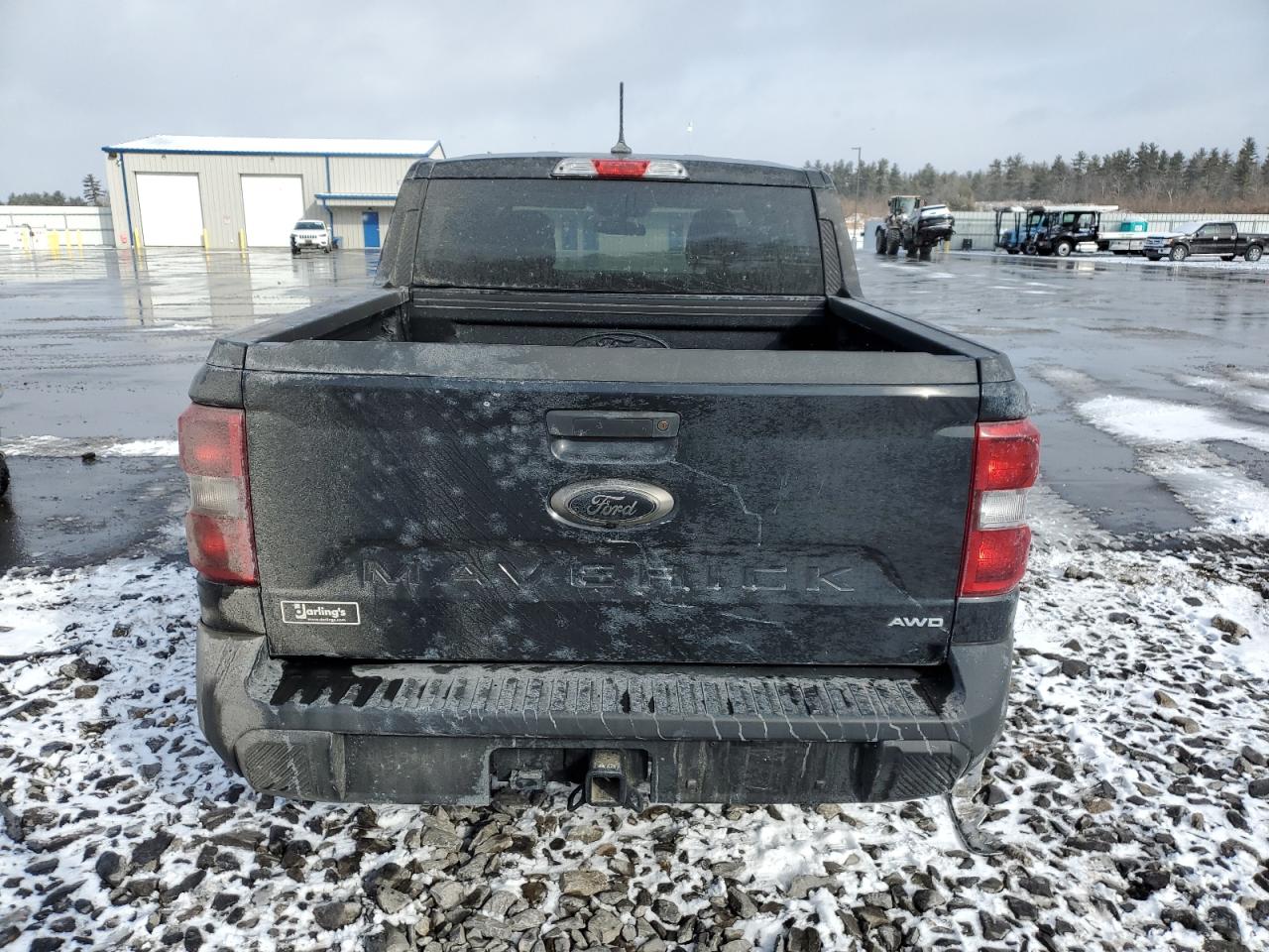 VIN: 3FTTW8J90RRA09995 2024 FORD MAVERICK