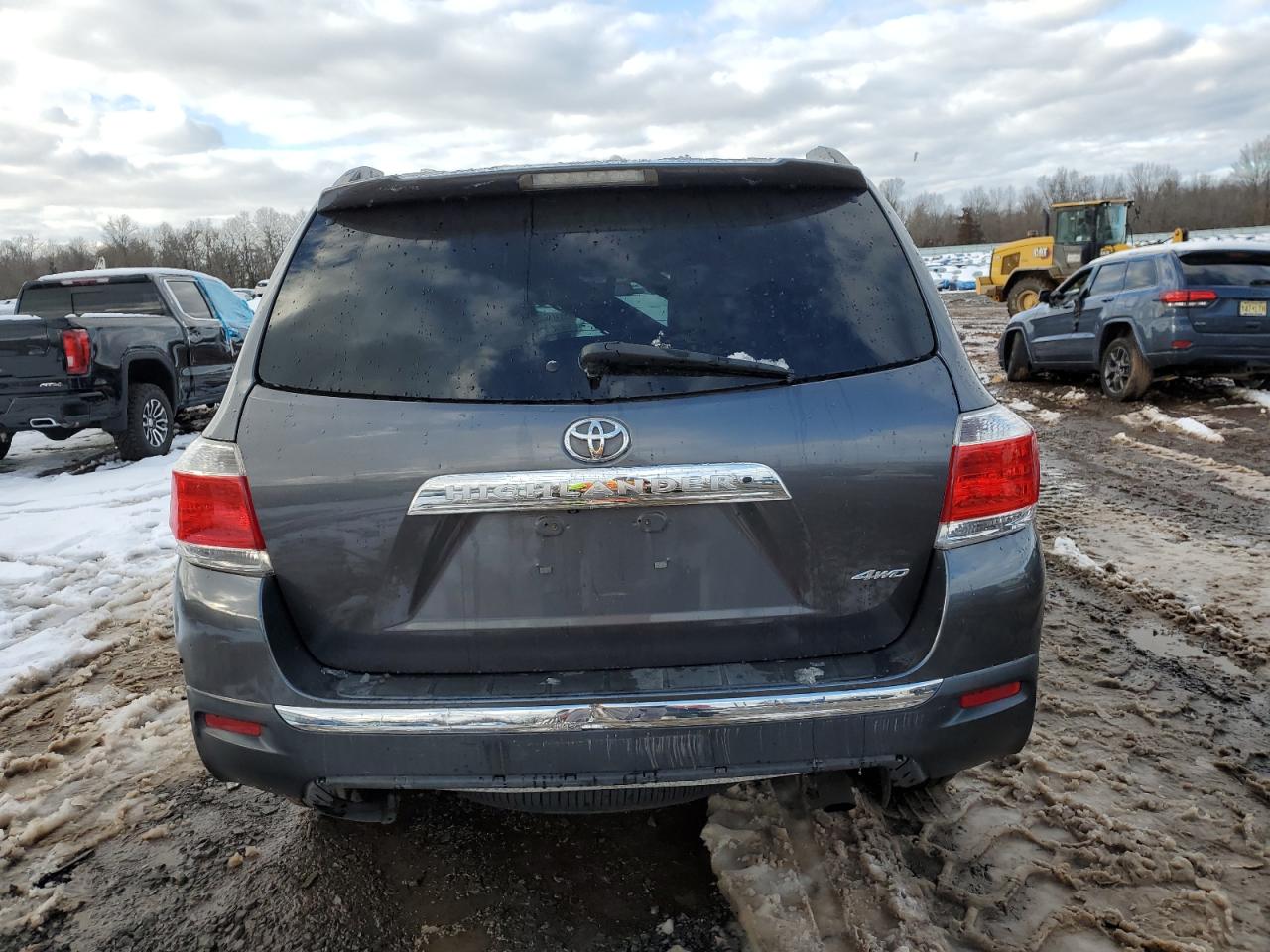 5TDBK3EH2DS189000 2013 Toyota Highlander Base