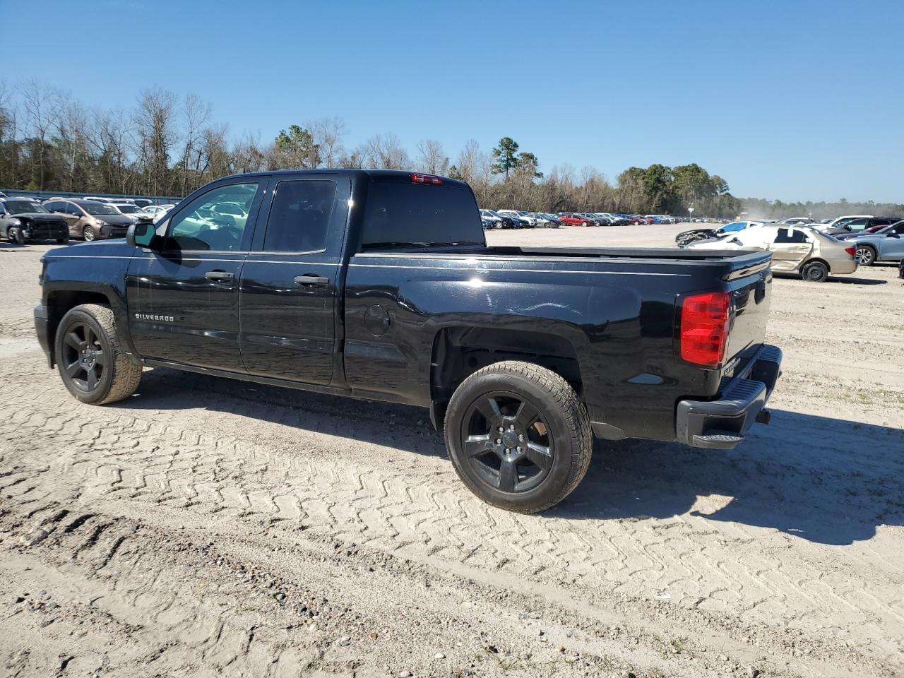 2015 Chevrolet Silverado C1500 vin: 1GCRCPEH8FZ386208