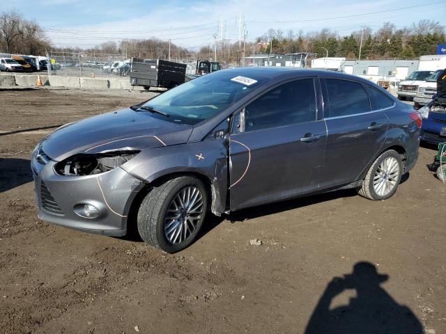 VIN WBAJA9C5XJB033782 2012 FORD FOCUS no.1