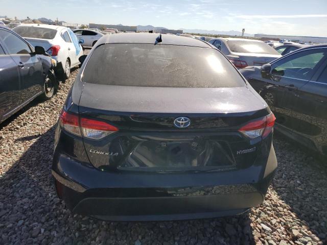 2021 TOYOTA COROLLA LE JTDEAMDE2MJ015308