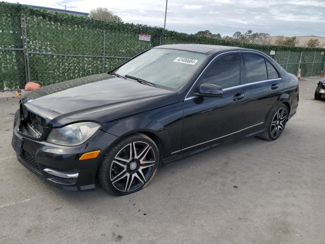 VIN WDDGF8AB2DR293113 2013 Mercedes-Benz C-Class, 3... no.1