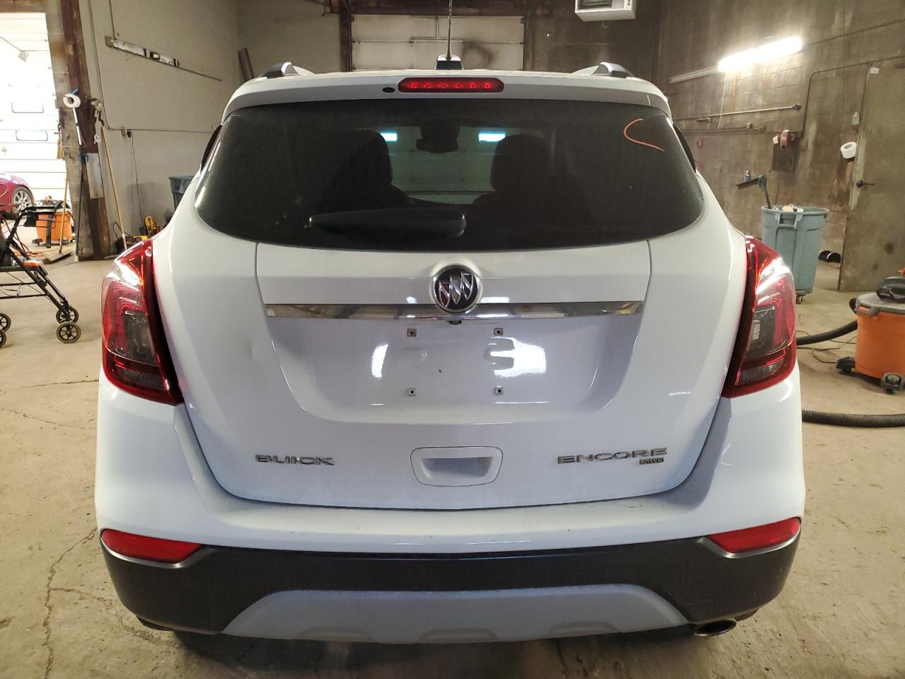 KL4CJESB5JB594445 2018 Buick Encore Preferred