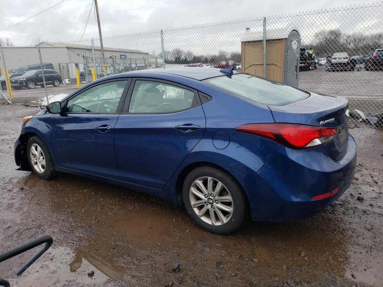 5NPDH4AE1GH772581 2016 Hyundai Elantra Se