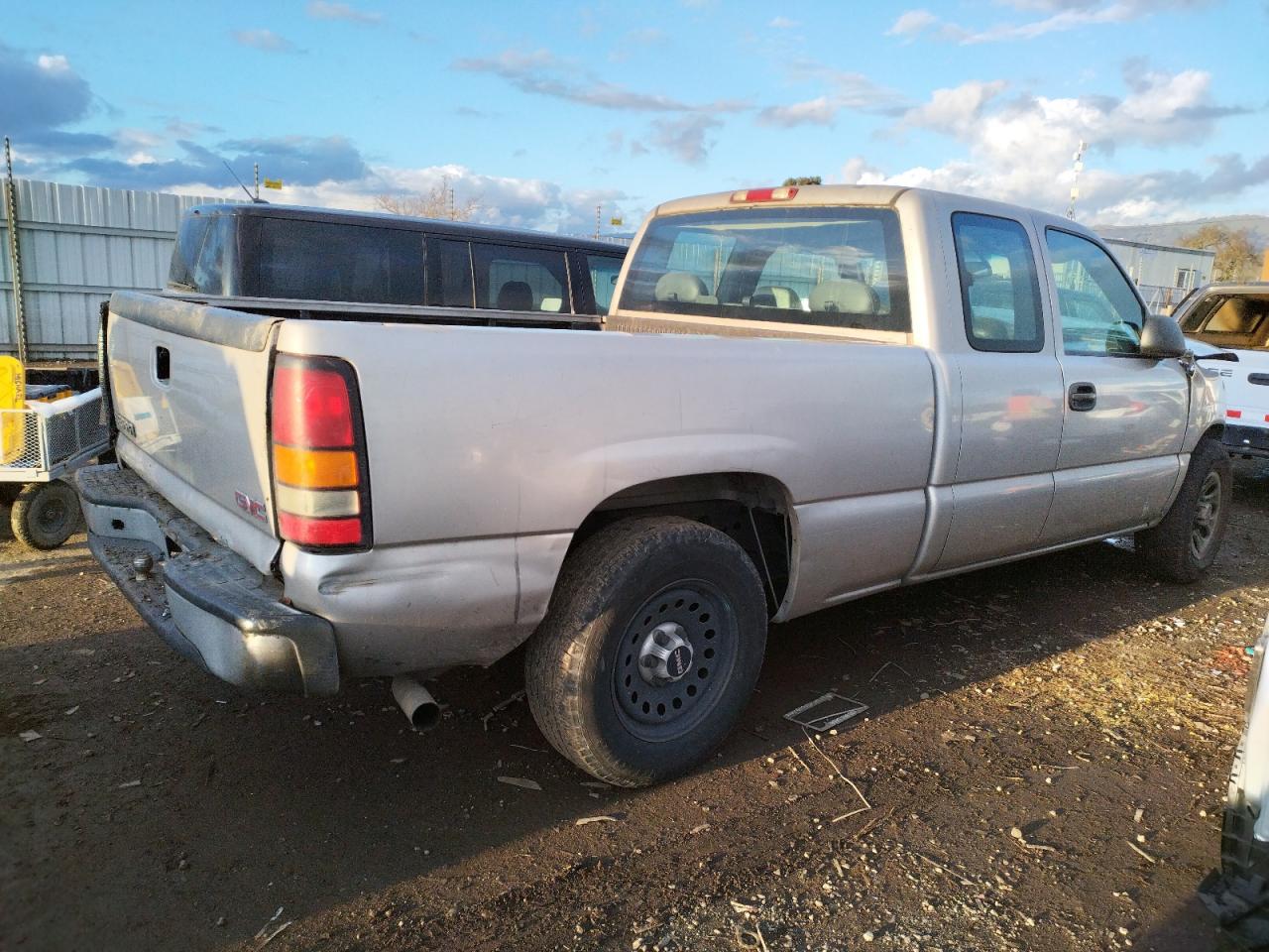 1GTEC19XX7Z117688 2007 GMC New Sierra C1500 Classic