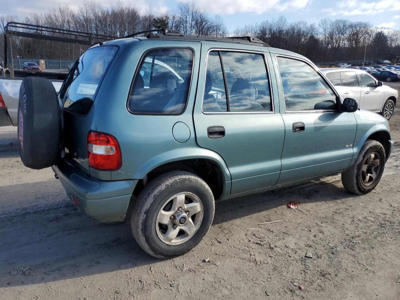 KNDJA7235Y5647526 2000 Kia Sportage