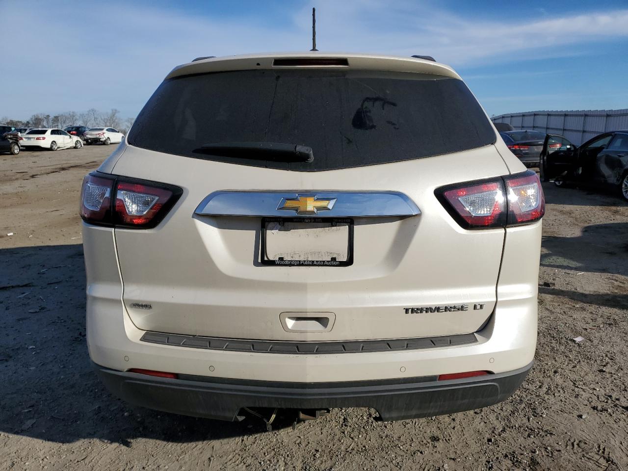 1GNKVJKDXDJ196374 2013 Chevrolet Traverse Lt