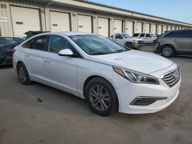 2015 HYUNDAI SONATA SE - 5NPE24AF2FH151959
