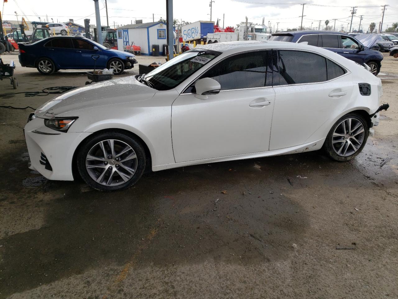 JTHDA1D27L5106869 LEXUS IS 300 PRE 2020