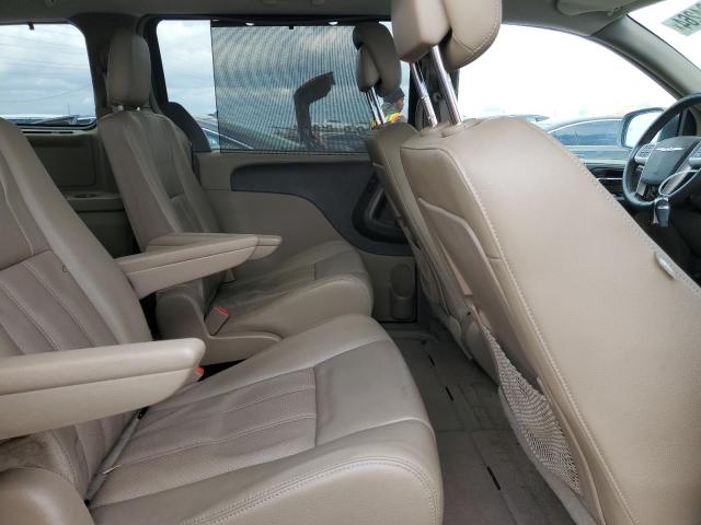 2015 CHRYSLER TOWN & COU 2C4RC1CG9FR646097