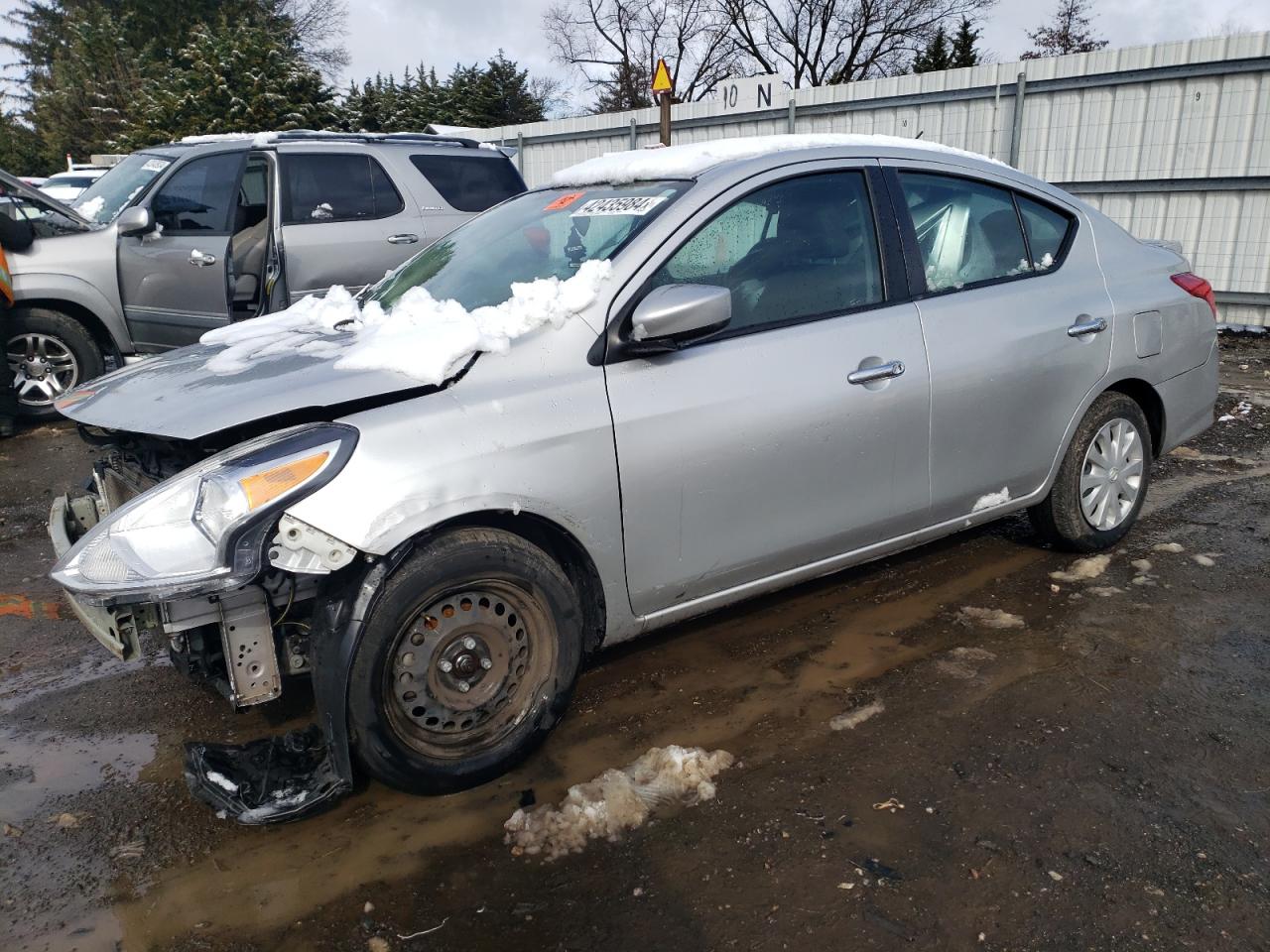 Lot #2766334383 2019 NISSAN VERSA S