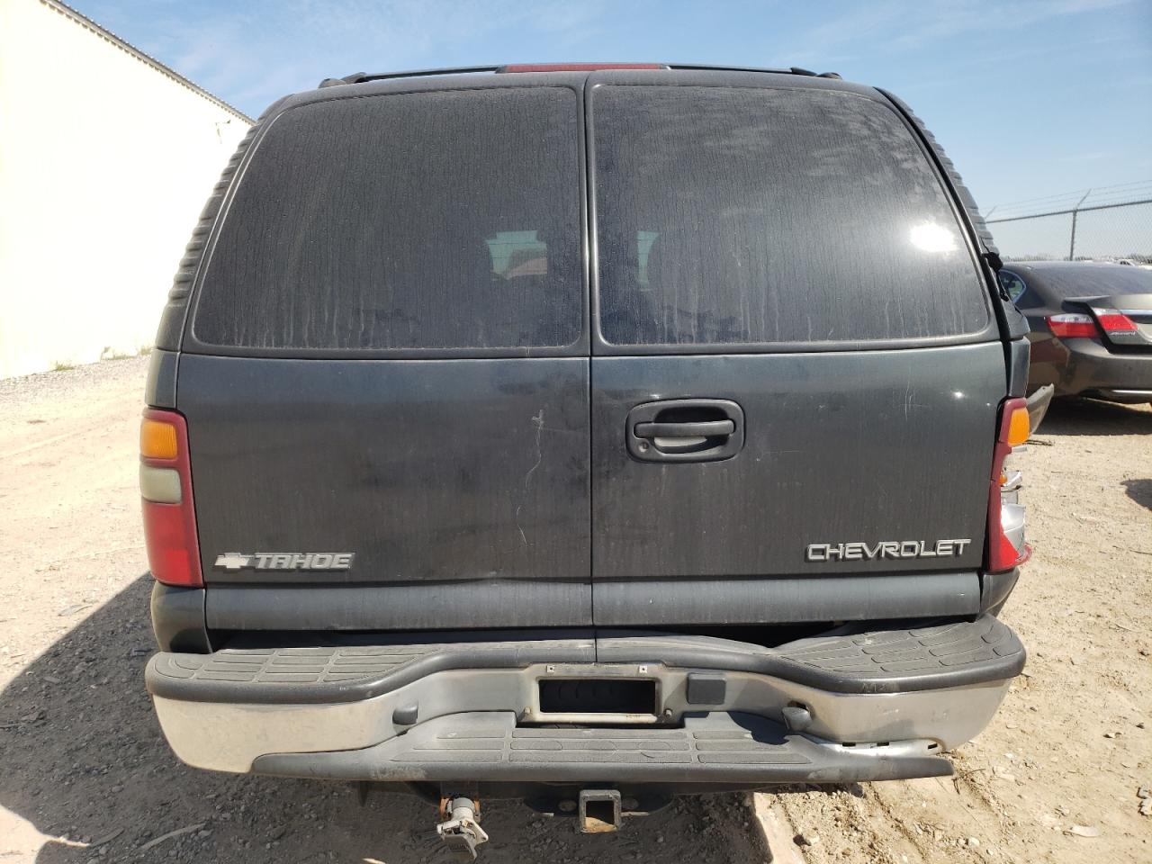 1GNEC13V23J203911 2003 Chevrolet Tahoe C1500