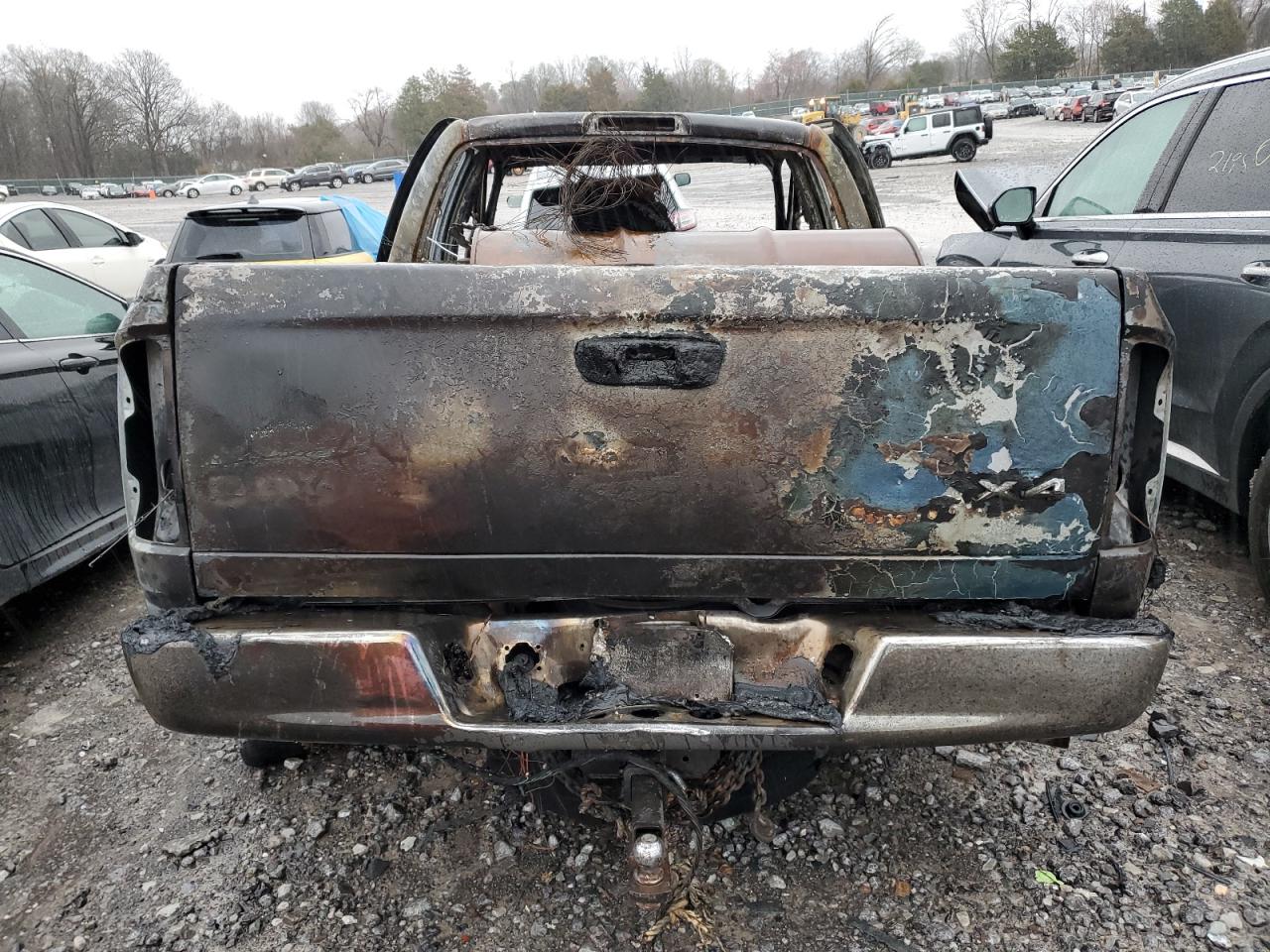 3D7KU28C94G279916 2004 Dodge Ram 2500 St