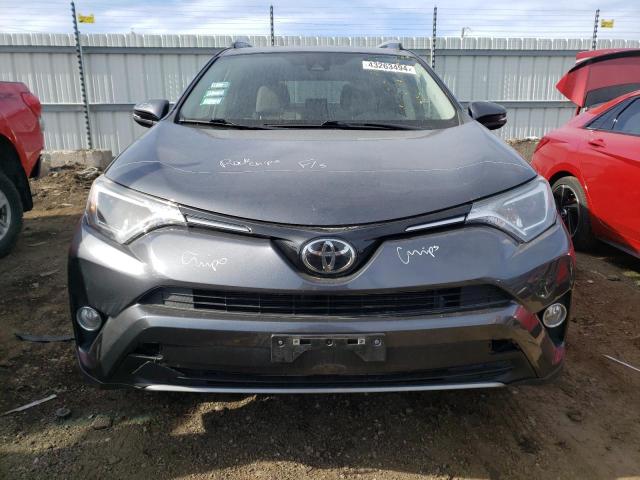2017 TOYOTA RAV4 XLE JTMRFREV2HD205659