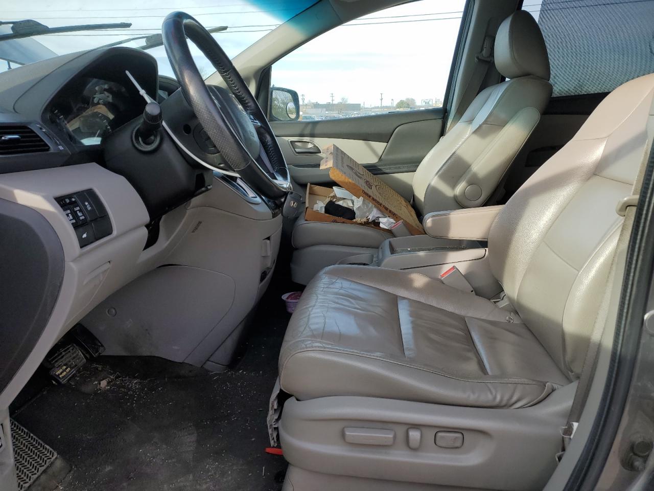 5FNRL5H65CB056090 2012 Honda Odyssey Exl