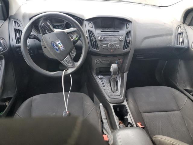 2017 Ford Focus Se VIN: 1FADP3F2XHL215747 Lot: 40371044