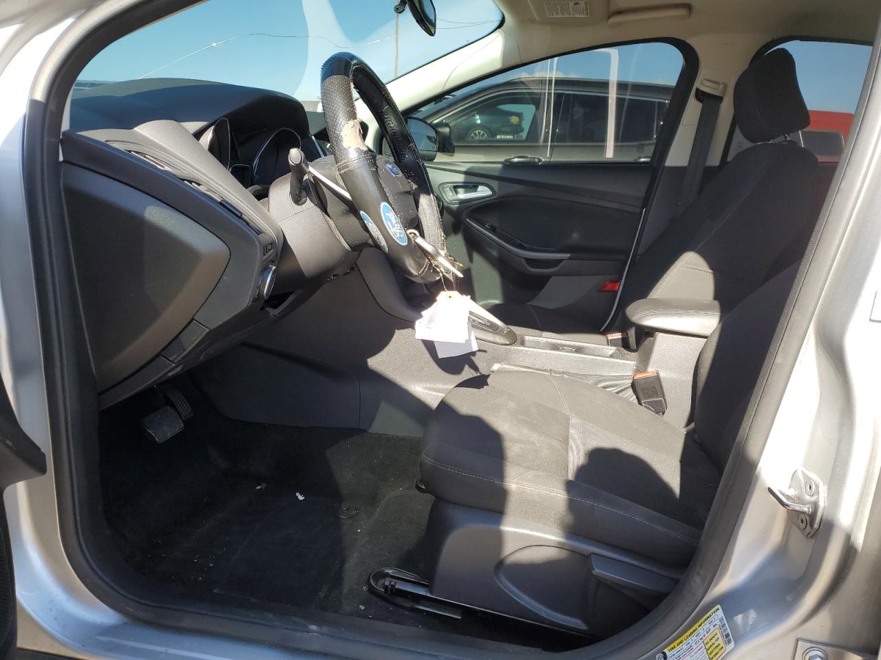 VIN: 1FADP3H28HL236951 2017 FORD FOCUS