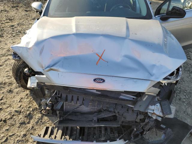 3FA6P0T98LR236633 Ford Fusion SE 11