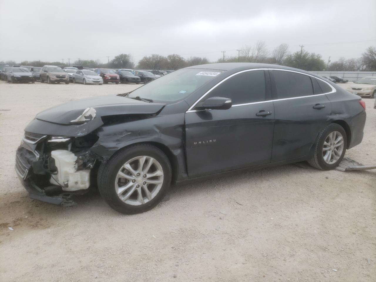 1G1ZD5ST7JF197157 2018 Chevrolet Malibu Lt