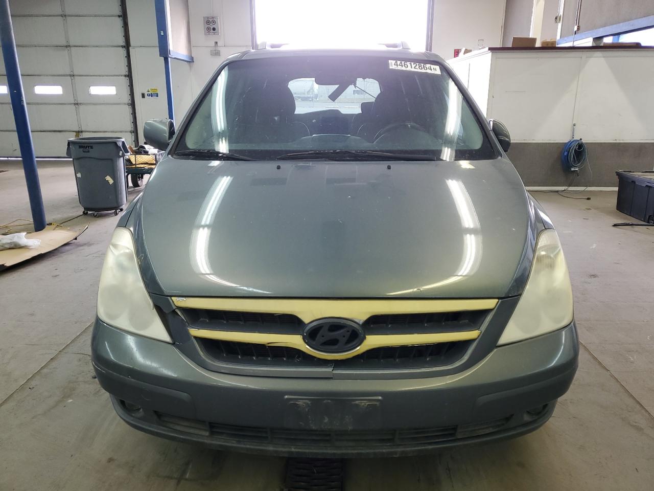 KNDMC233876030834 2007 Hyundai Entourage Gls