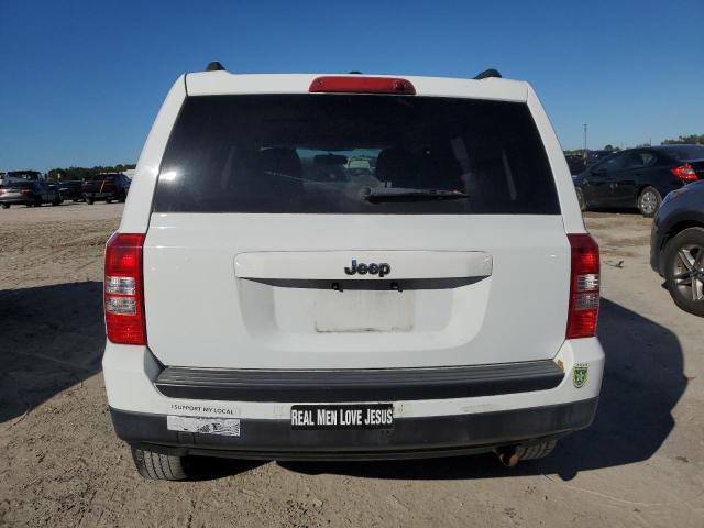 VIN 19XFC2F81ME202319 2016 JEEP PATRIOT no.6