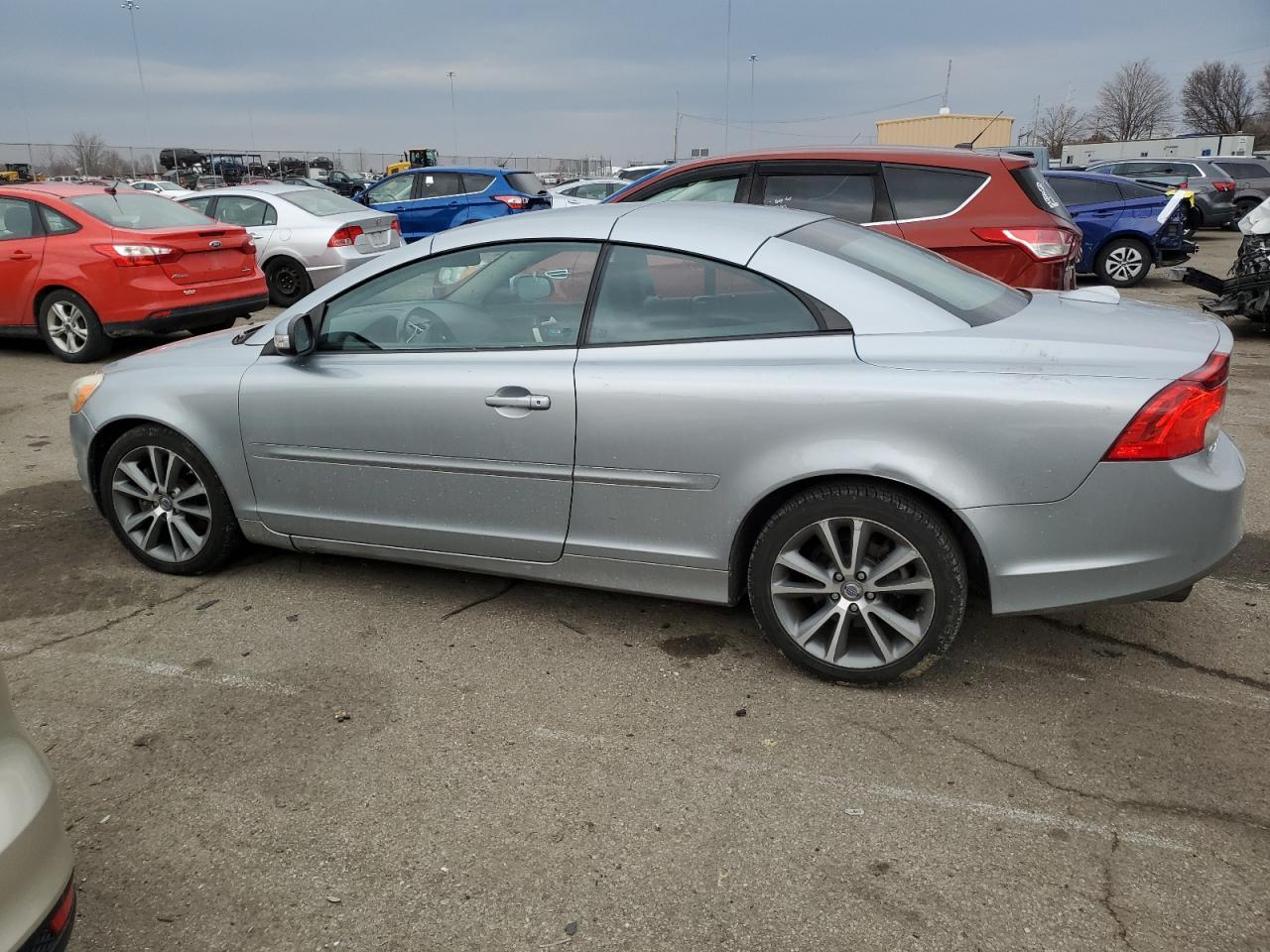 YV1672MC8BJ107892 2011 Volvo C70 T5