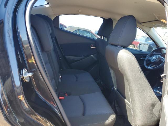 2019 Toyota Yaris - Image 10