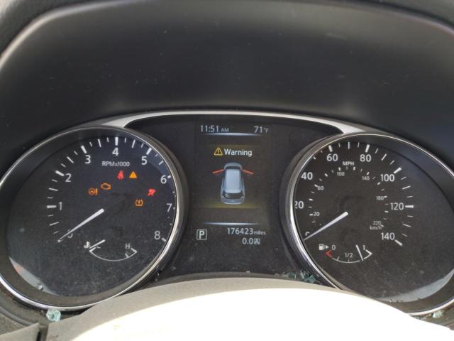 2015 NISSAN ROGUE S 5N1AT2MK2FC918404