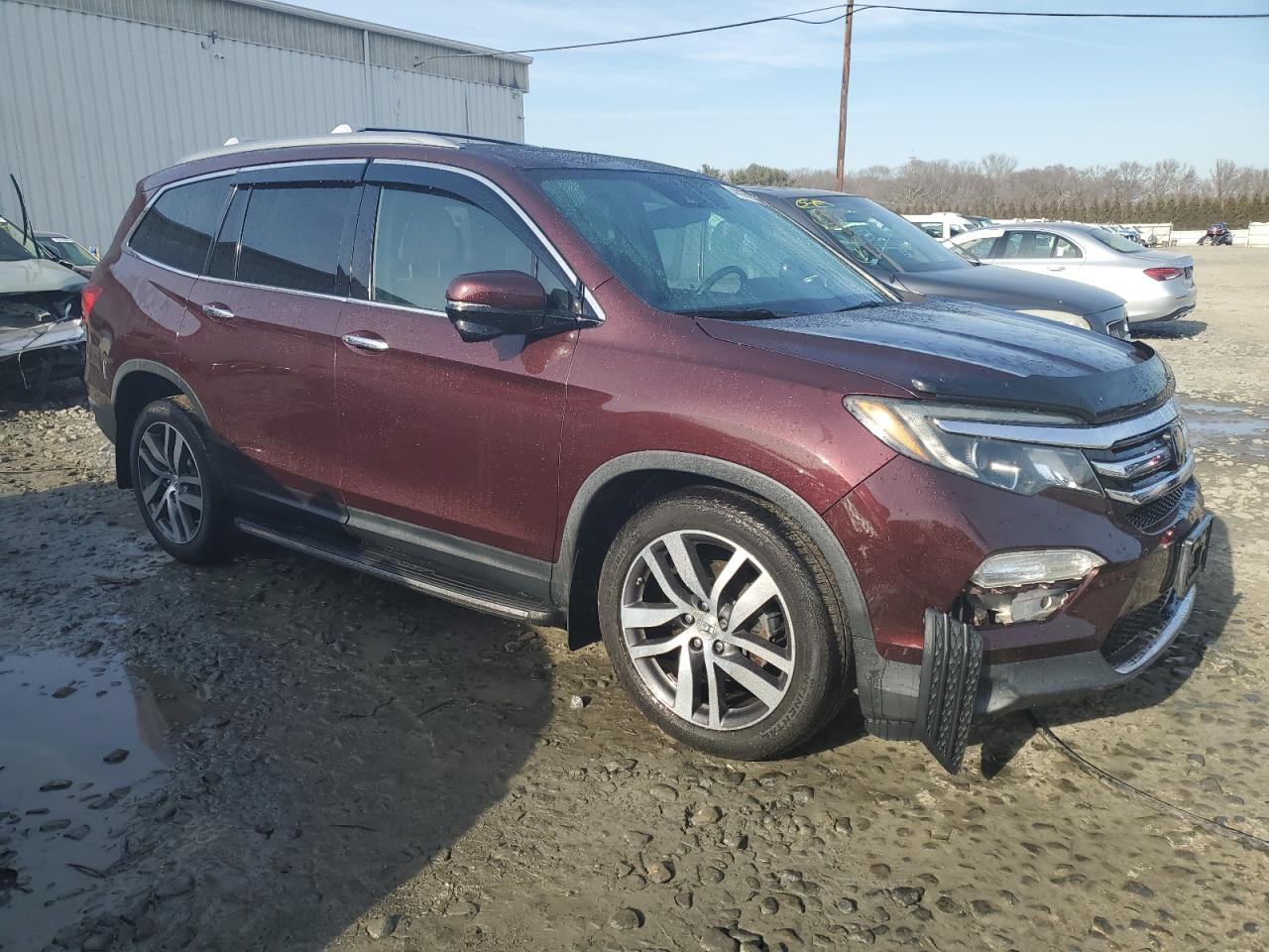 2017 Honda Pilot Touring vin: 5FNYF6H98HB004110